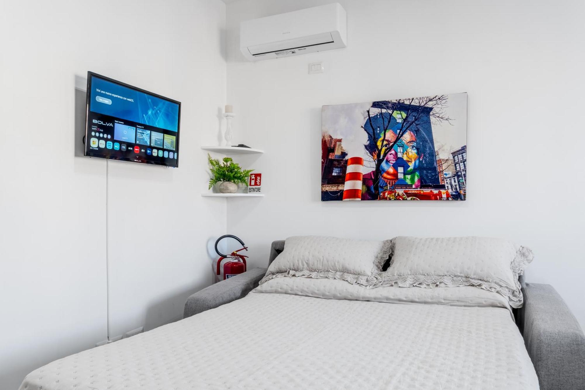 Enjoy And Fly Apartment Fiumicino Exterior photo
